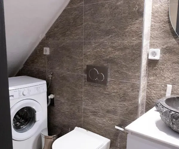 Venus Luxury * Ermoúpoli