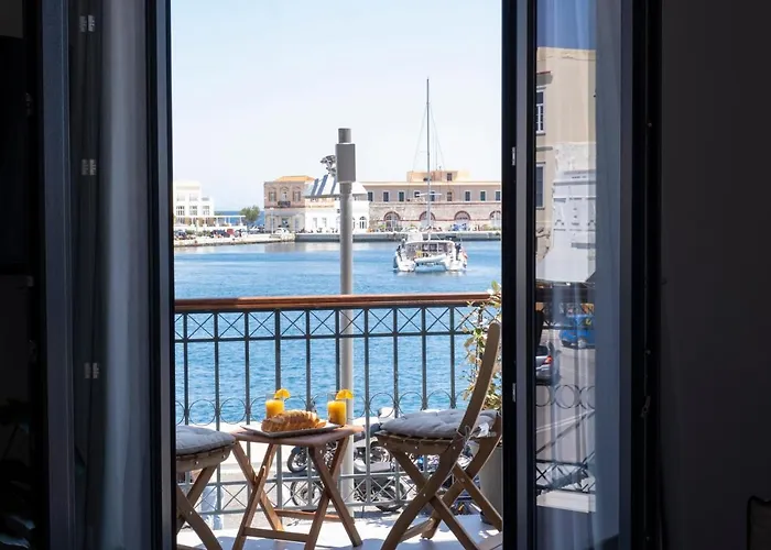 Venus Luxury Ermoupoli